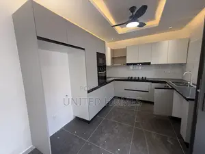 4bdrm House in East Legon for rent