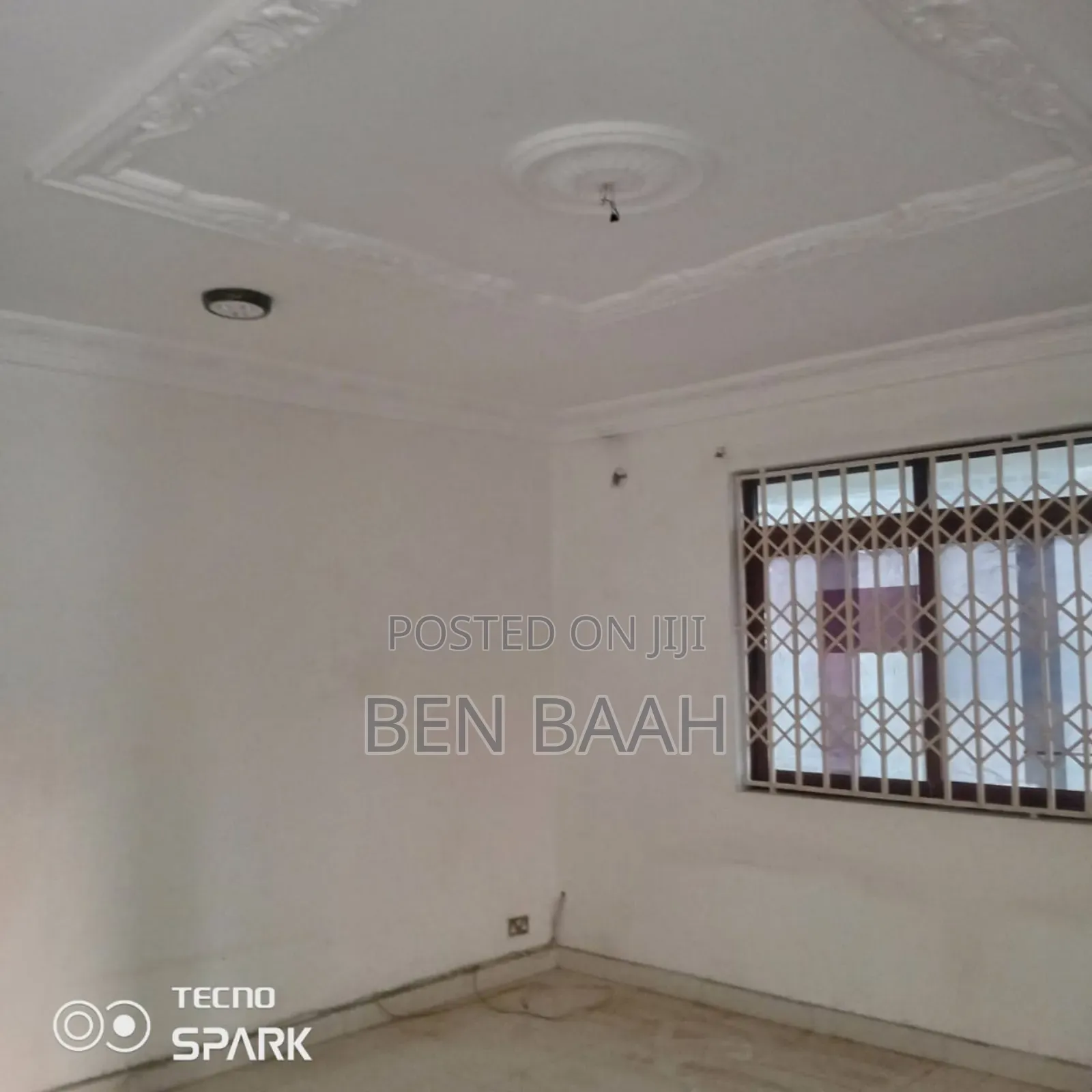 4bdrm Townhouse / Terrace in Ben Properties, Mile 7 for rent