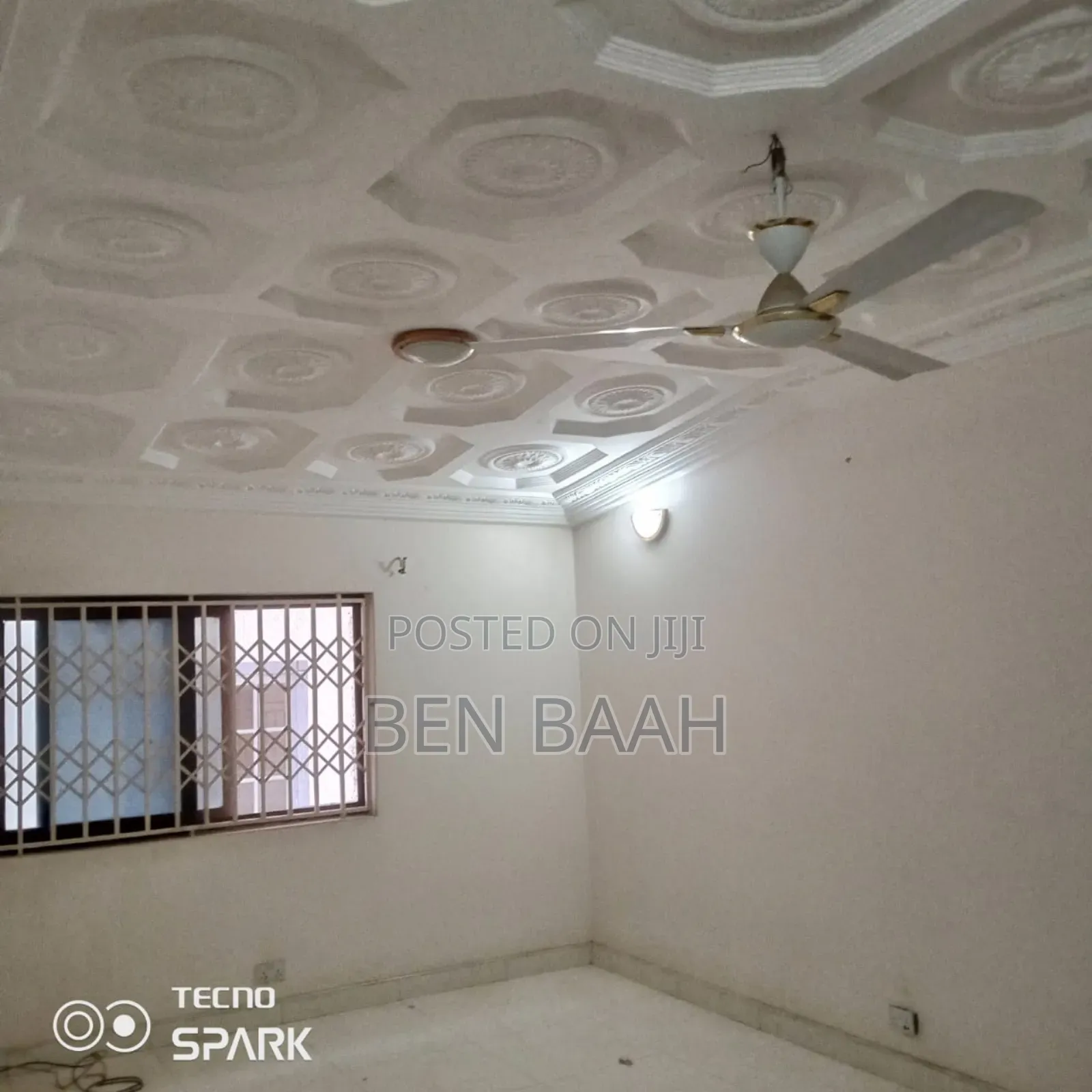 4bdrm Townhouse / Terrace in Ben Properties, Mile 7 for rent