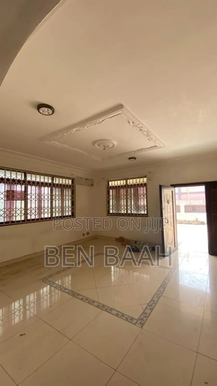 4bdrm Townhouse / Terrace in Ben Properties, Mile 7 for rent