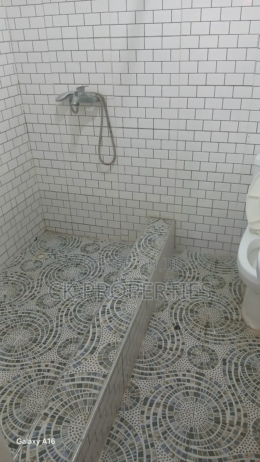 Mini Flat in Dome for rent