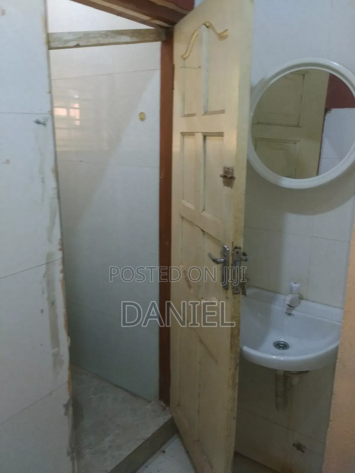4bdrm House in Oyibi for rent