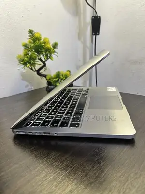 Laptop Apple MacBook 2015 8GB Intel Core I5 SSD 256GB