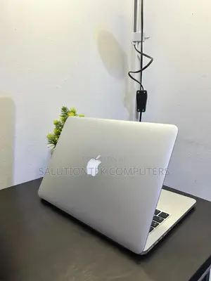 Laptop Apple MacBook 2015 8GB Intel Core I5 SSD 256GB