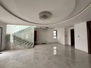 5bdrm House in A&C, East Legon for rent