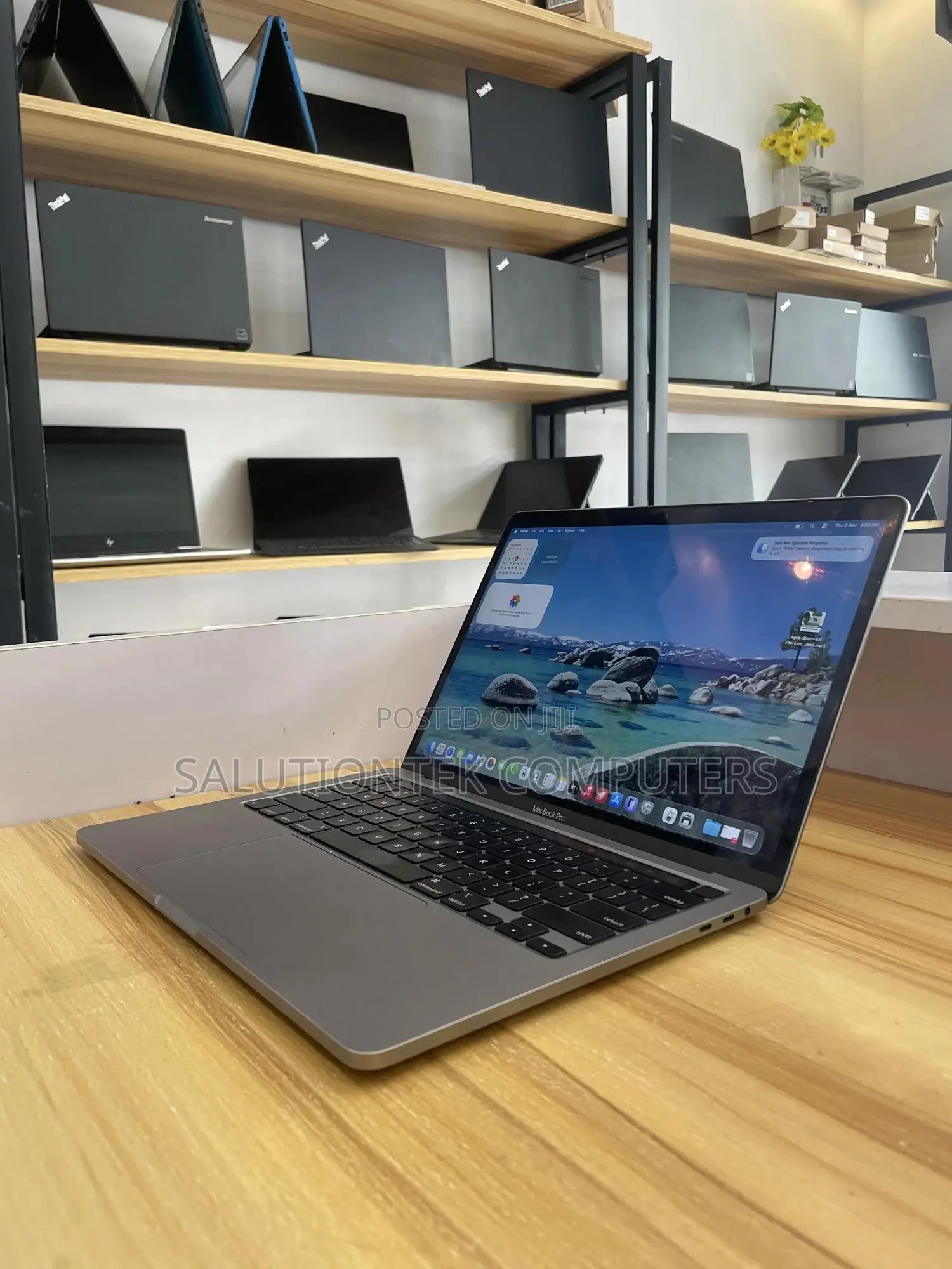 Laptop Apple MacBook Pro 2020 16GB Intel Core I7 SSD 512GB