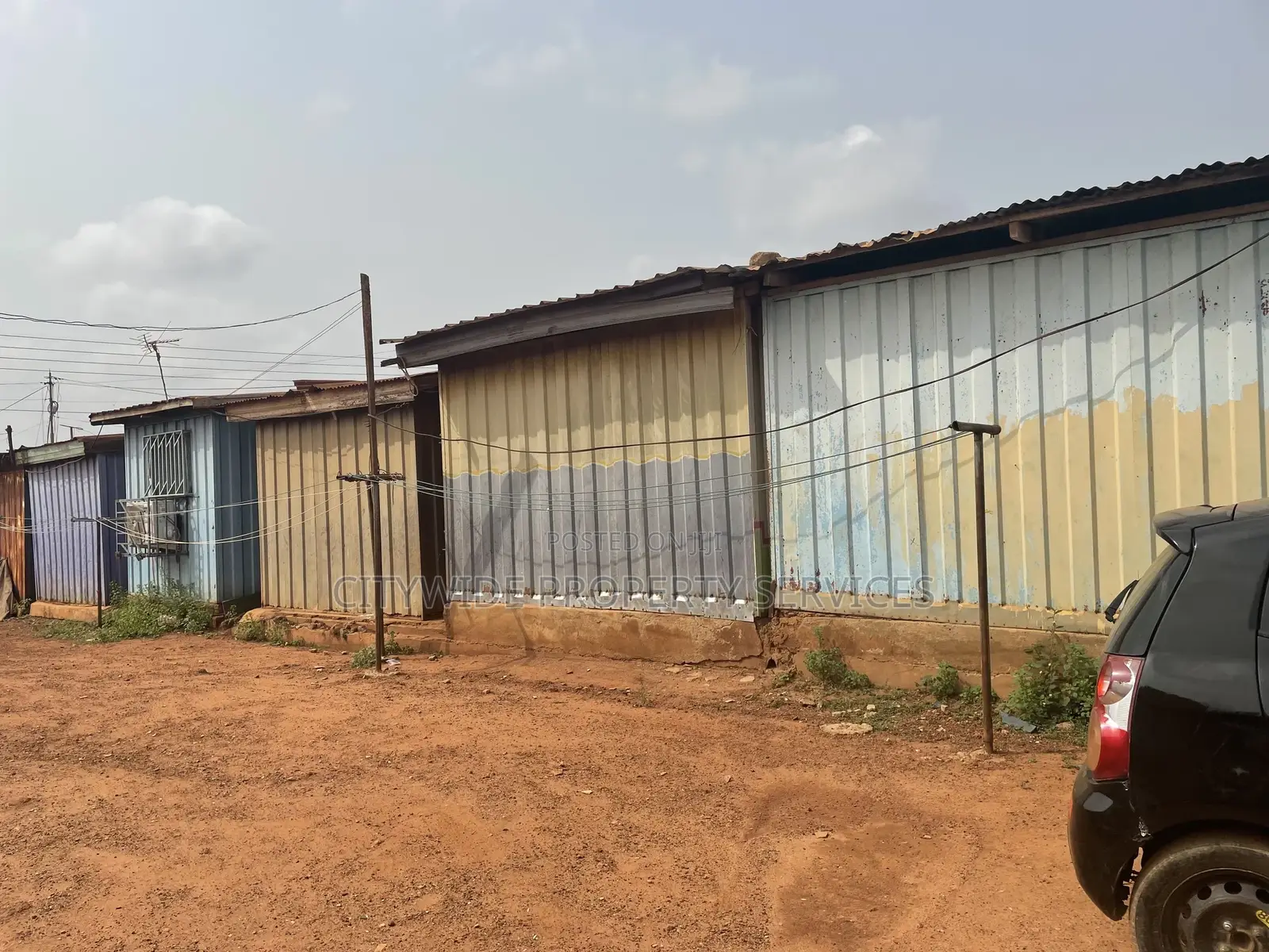 Double Corner Plot for Sale at Tantra Hill/Tabora