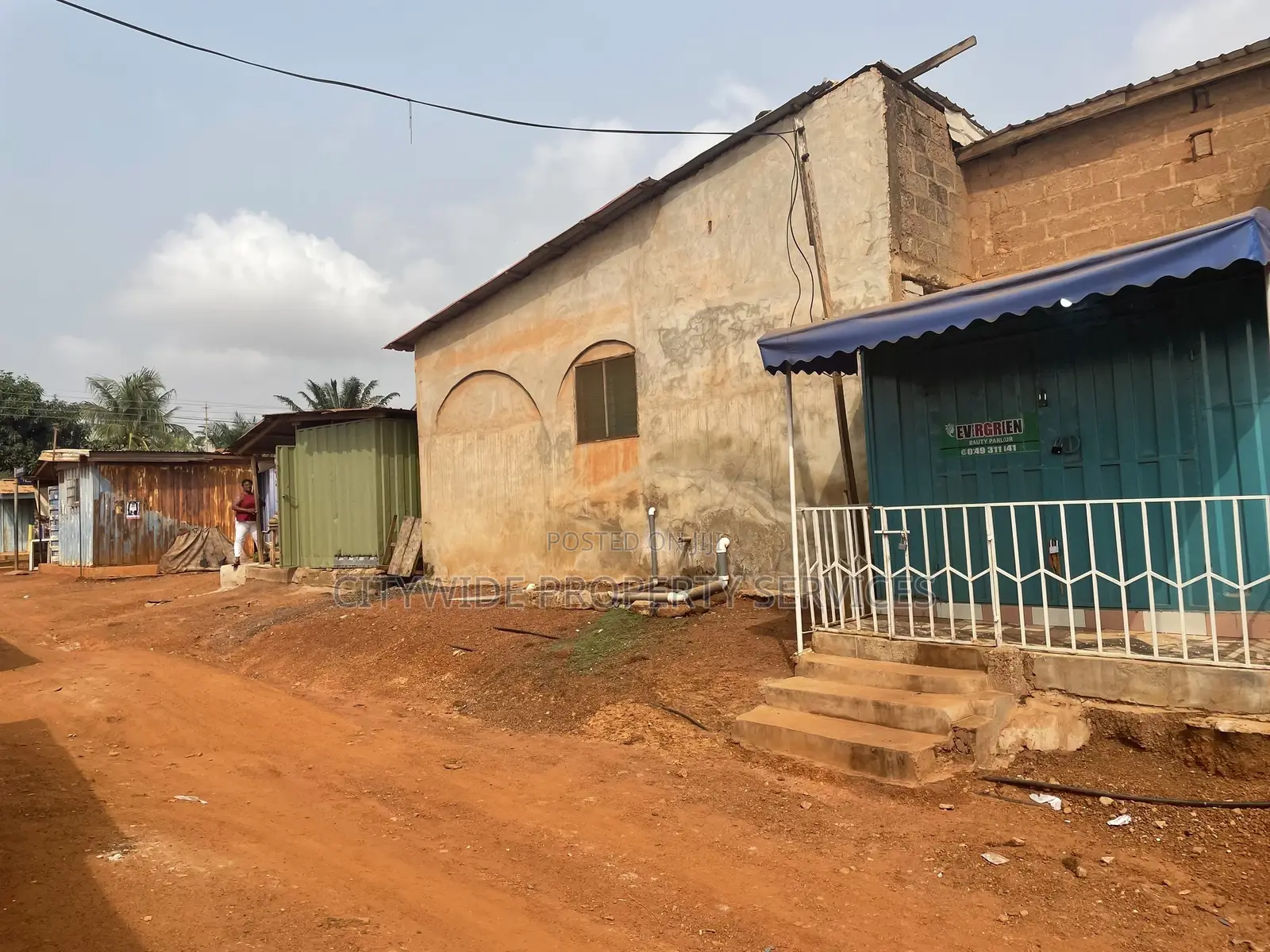 Double Corner Plot for Sale at Tantra Hill/Tabora