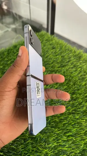 Samsung Galaxy Z Flip4 256 GB Blue