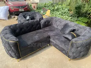 Fuddyson Sofa