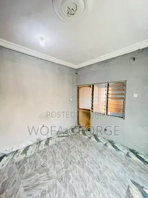 1bdrm Apartment in Godlink, Frafraha for rent