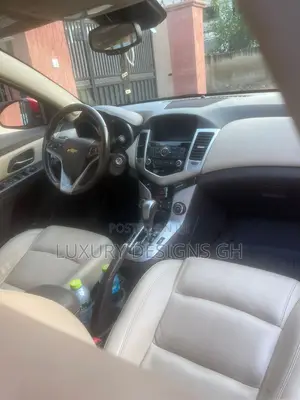 Chevrolet Cruze 2015 Red