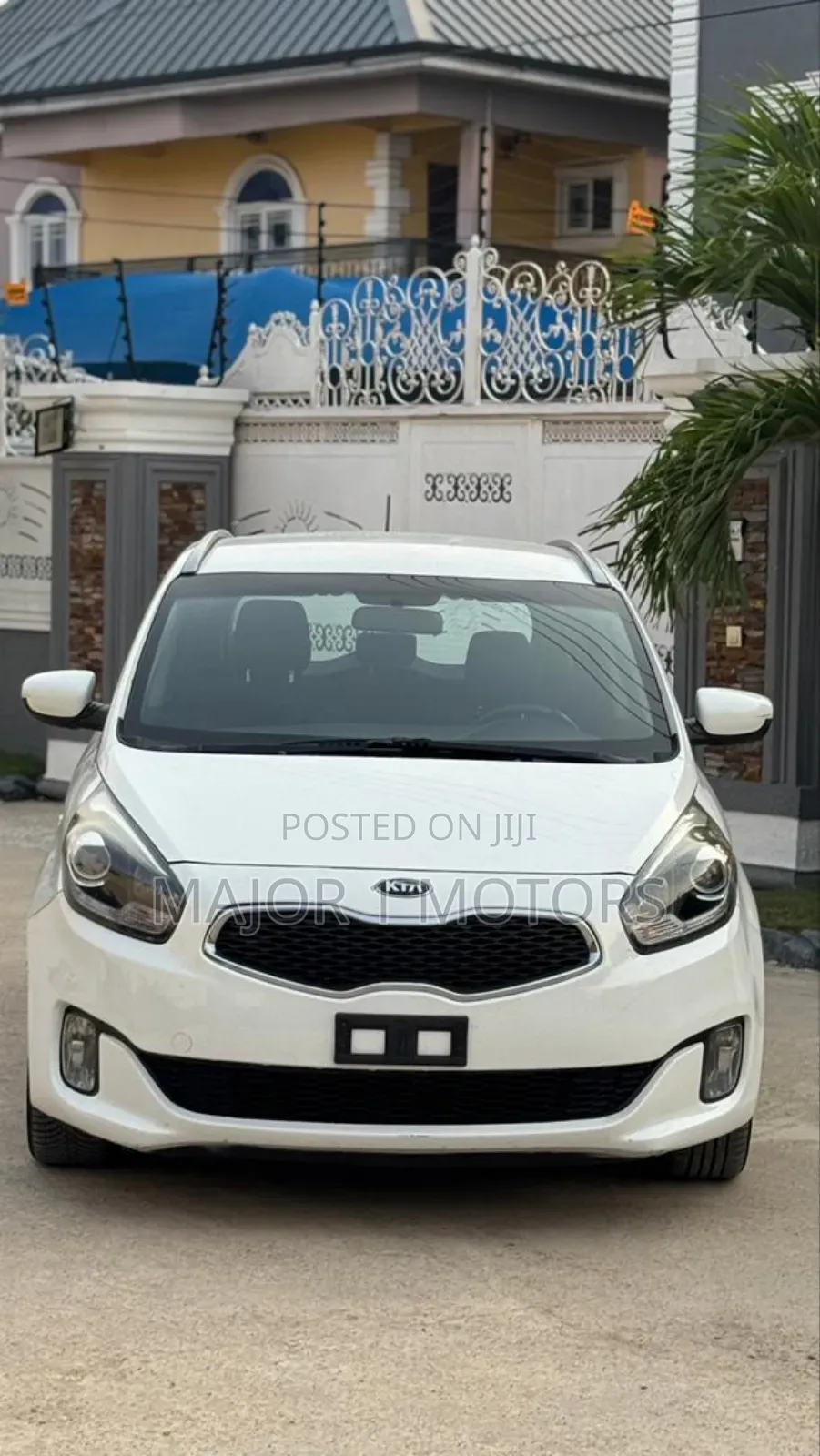 Kia Rondo 2015 White