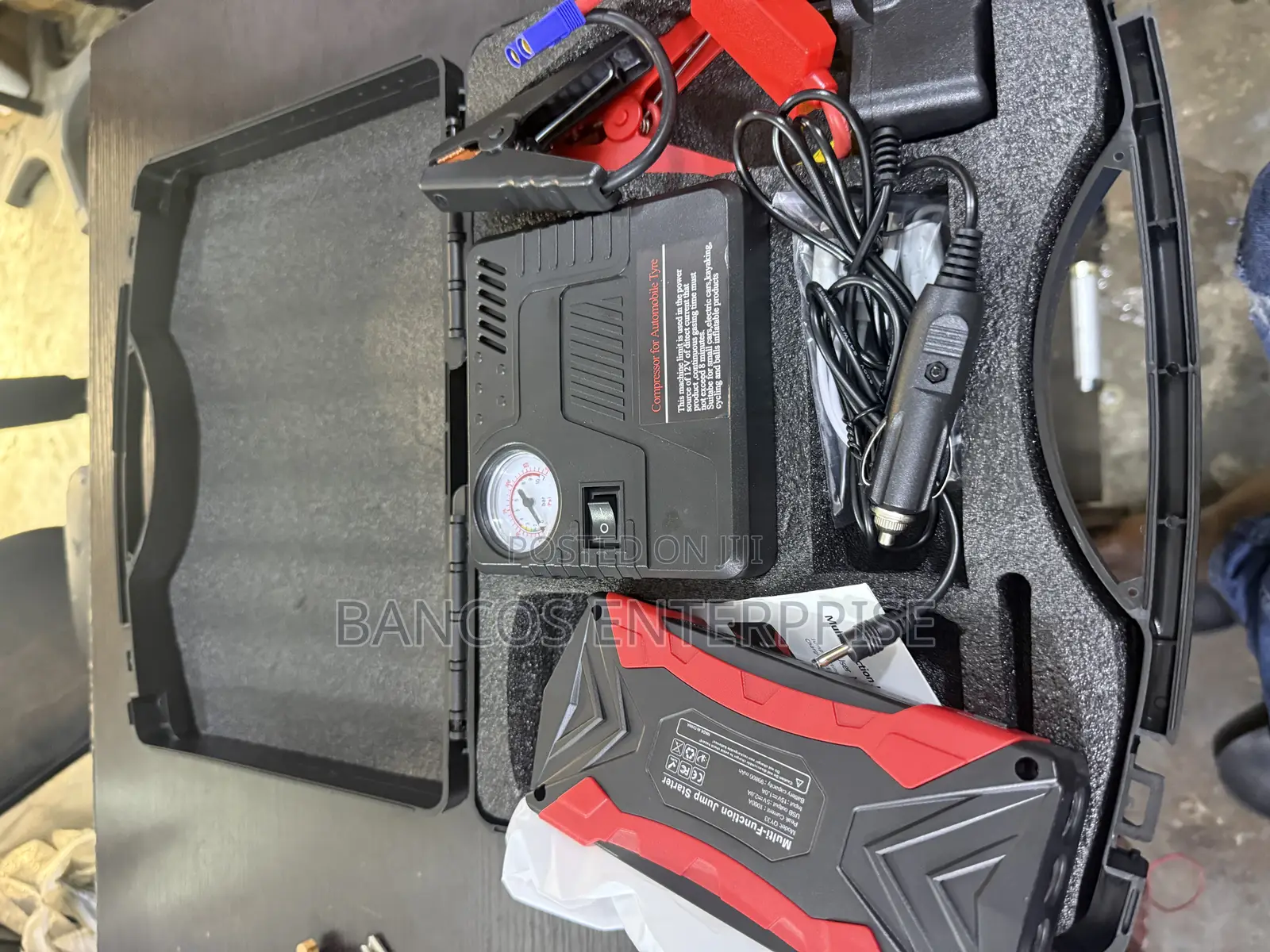 Car Jumper Kits With An Air Compressor And Power Bank Functionality
