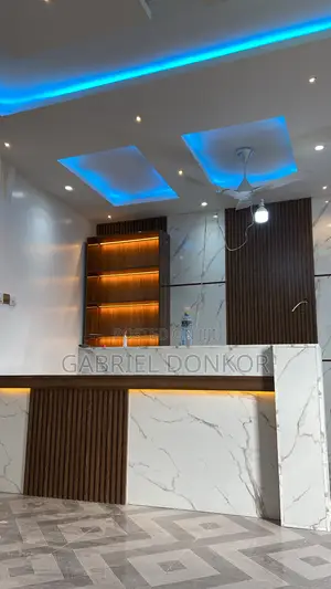 Luxurious Reception Room
