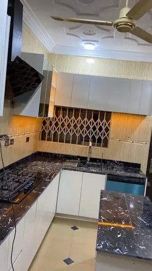 Kitchen Cabinet