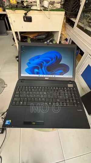 Laptop Acer TravelMate 8572 6GB Intel Core I3 HDD 500GB