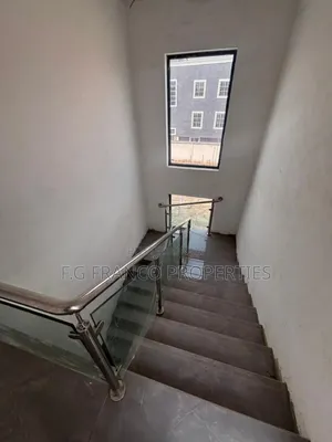 4bdrm House in Kg Franco Properties, Airport Residential Area for sale