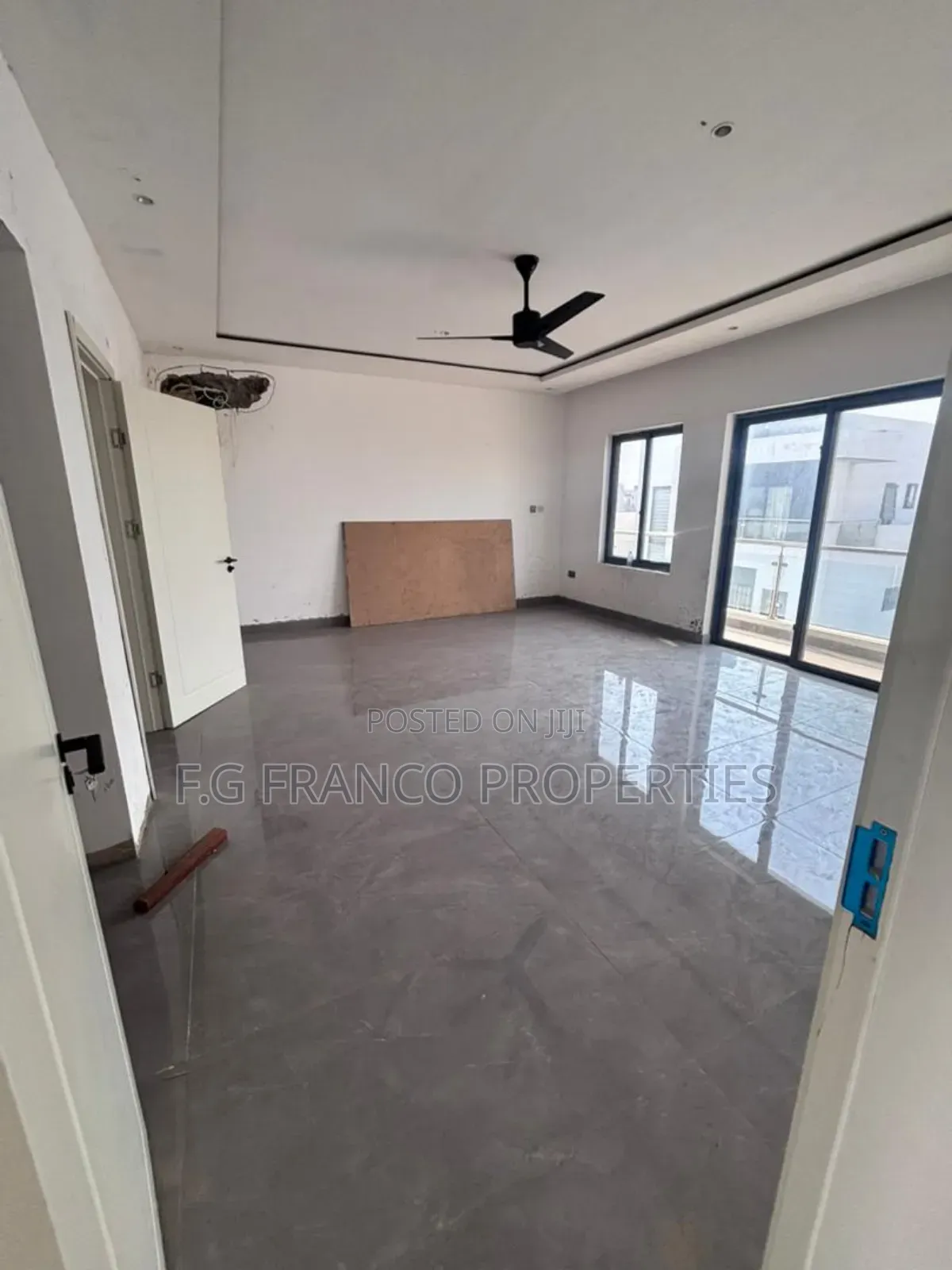 4bdrm House in Kg Franco Properties, Airport Residential Area for sale