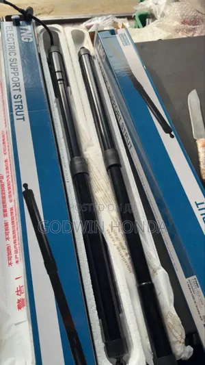 Booth Trunk Shock Absorbers 2018 Honda Cr-V