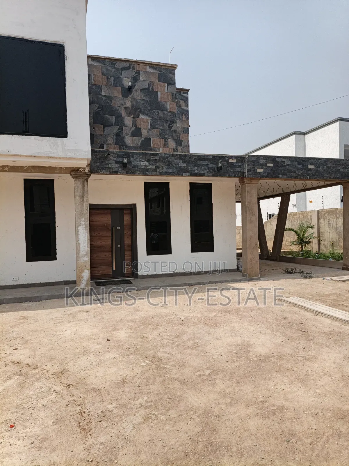 4bdrm House in Pokuase Odumasi for sale