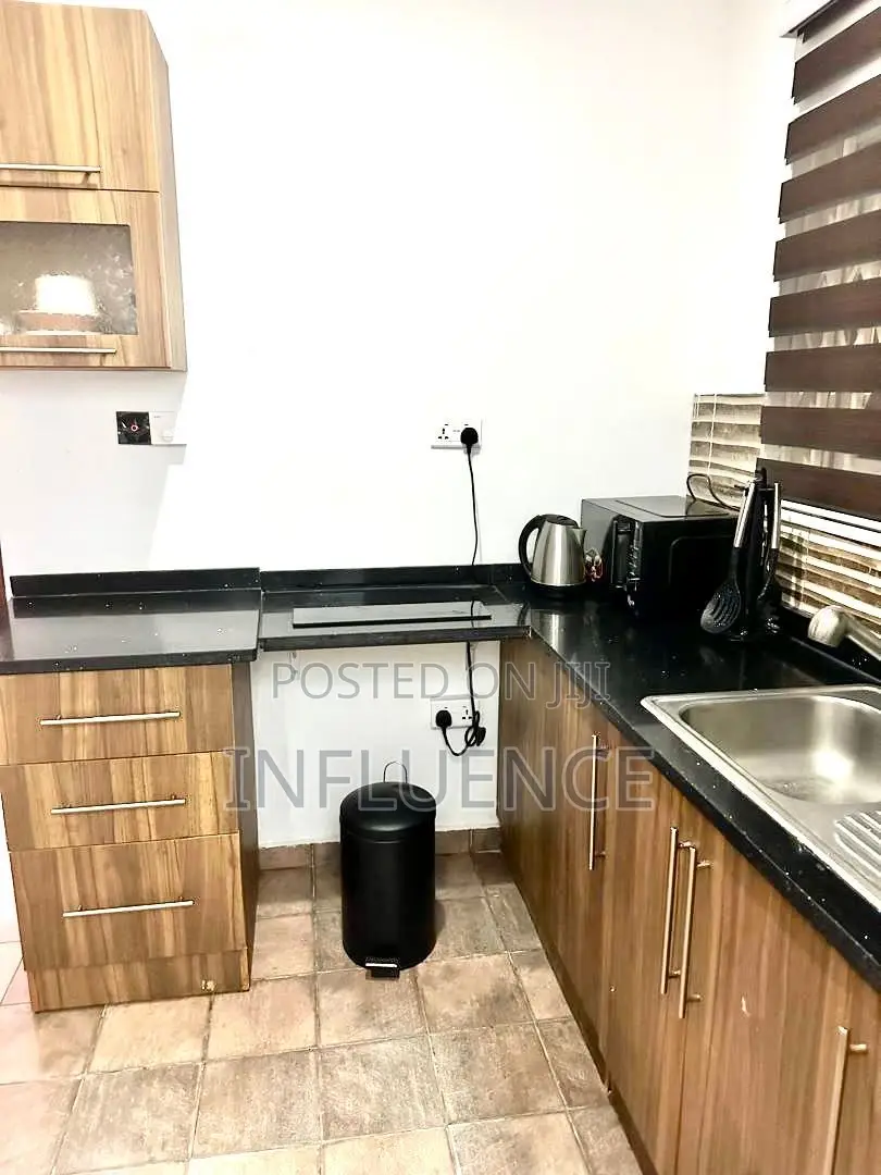 Furnished 2bdrm Apartment in Palace Mall Area, Spintex for rent