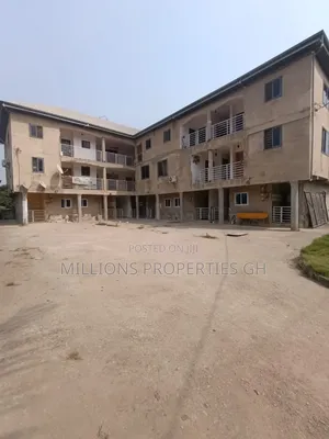 20bdrm Block of Flats in Millions Properties, Accra Metropolitan
