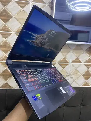 Laptop MSI Katana 15 16GB Intel Core I7 SSD 1T