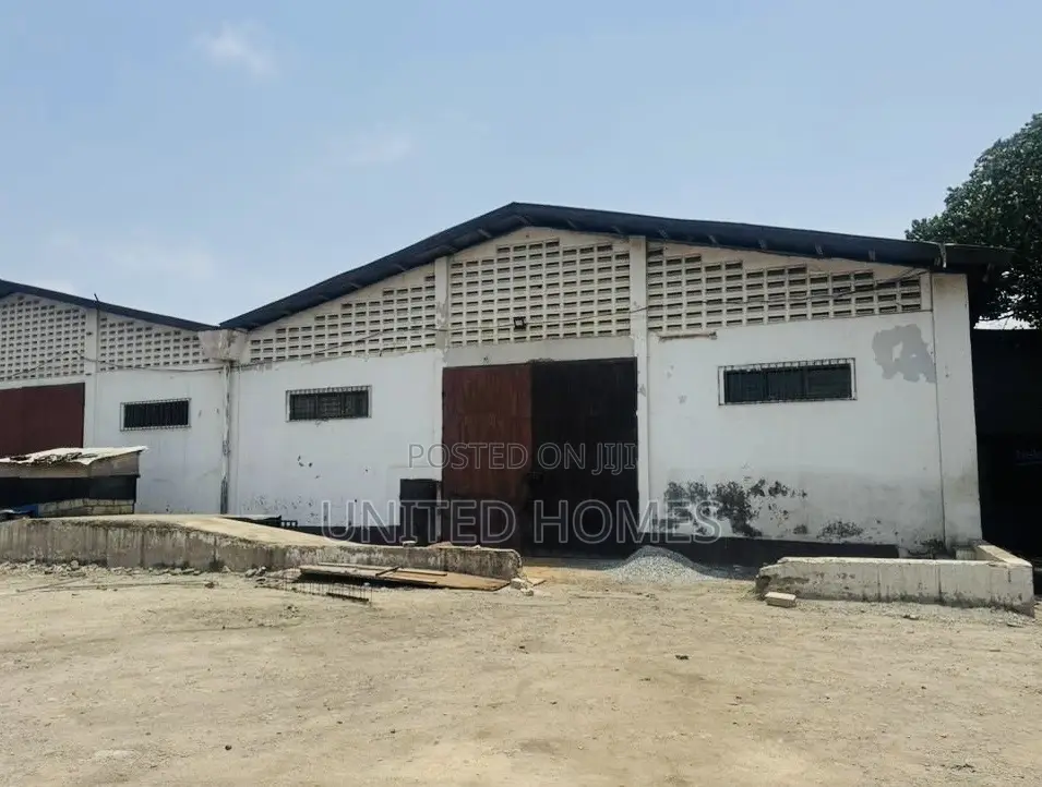 Dzorwulu 1300 Square Meter Warehouse for Rent