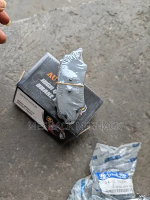Hyundai Elantra Back Brake Pads