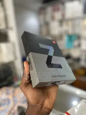 New Samsung Galaxy Z Fold 3 256 GB Black