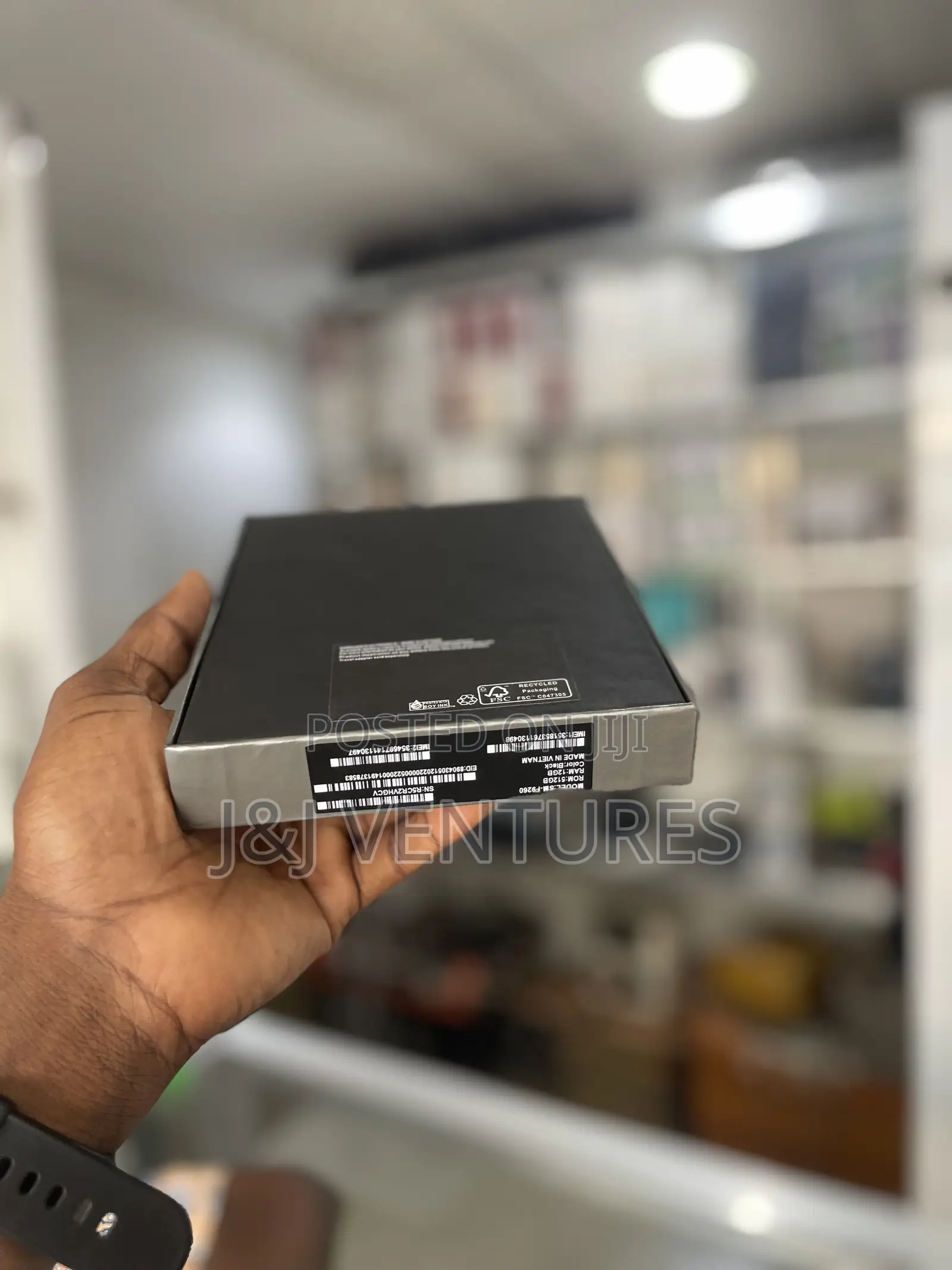 New Samsung Galaxy Z Fold 3 256 GB Black