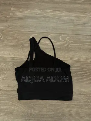 Black Cropped Top