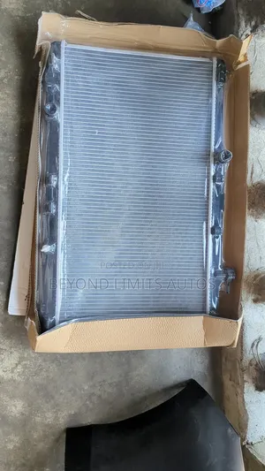 Honda Accord 2013,2014,2015,2016,2017 Radiator / Water Tank