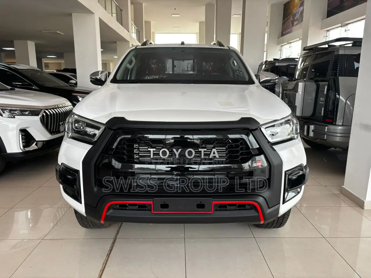 New Toyota Hilux 2025 White