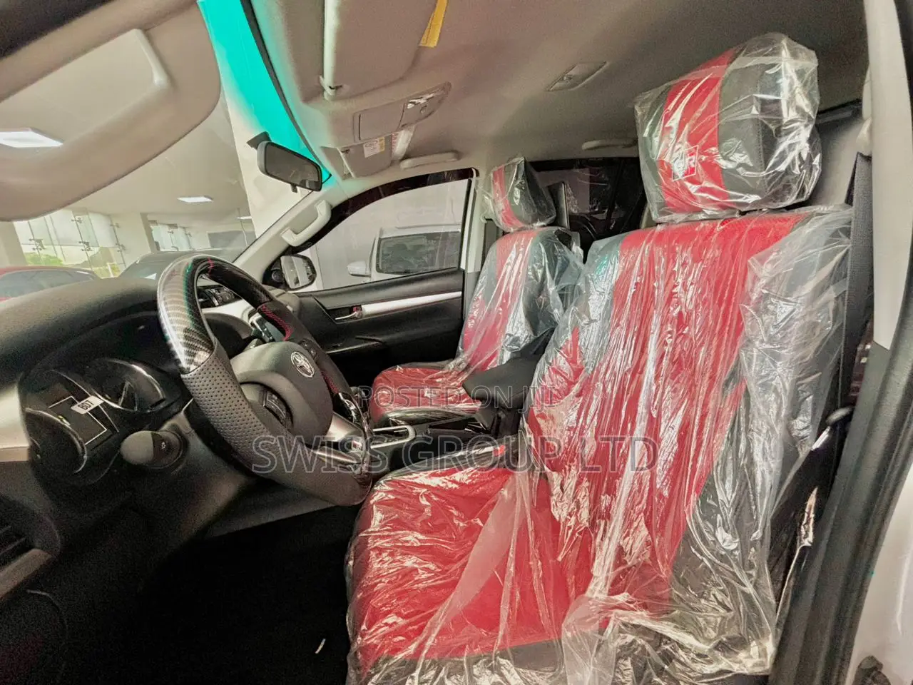 New Toyota Hilux 2025 White