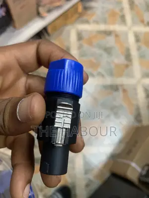 Speakon Connector