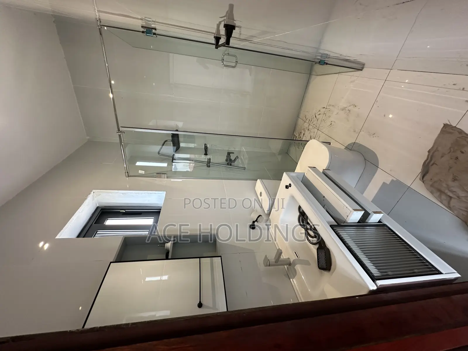 2bdrm Apartment in Adjiringanor, Adjiriganor for rent