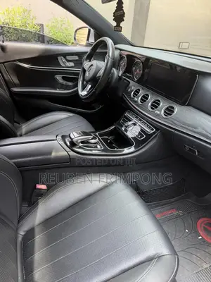 Mercedes-Benz E300 4Matic AWD Sedan (2.0L 4cyl 9A) 2017 Silver