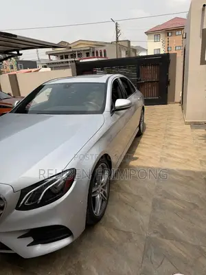 Mercedes-Benz E300 4Matic AWD Sedan (2.0L 4cyl 9A) 2017 Silver