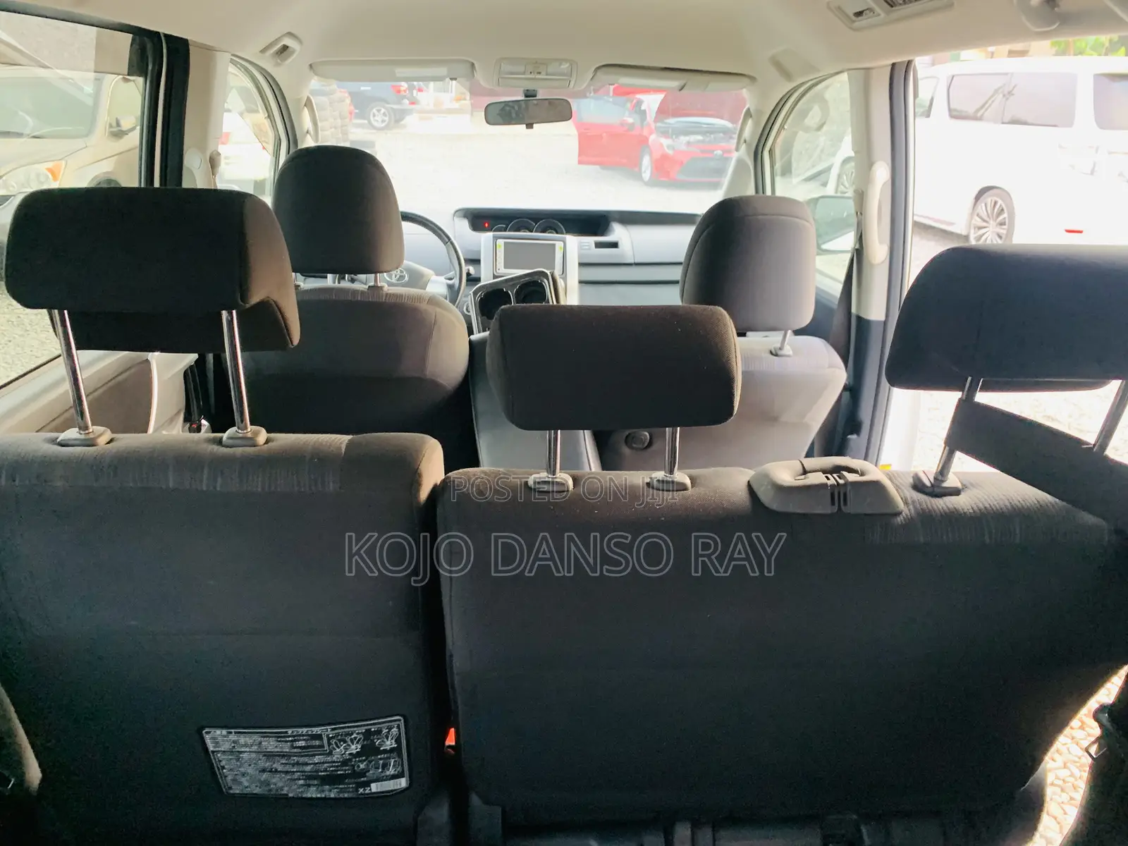 Toyota Voxy 2012 White