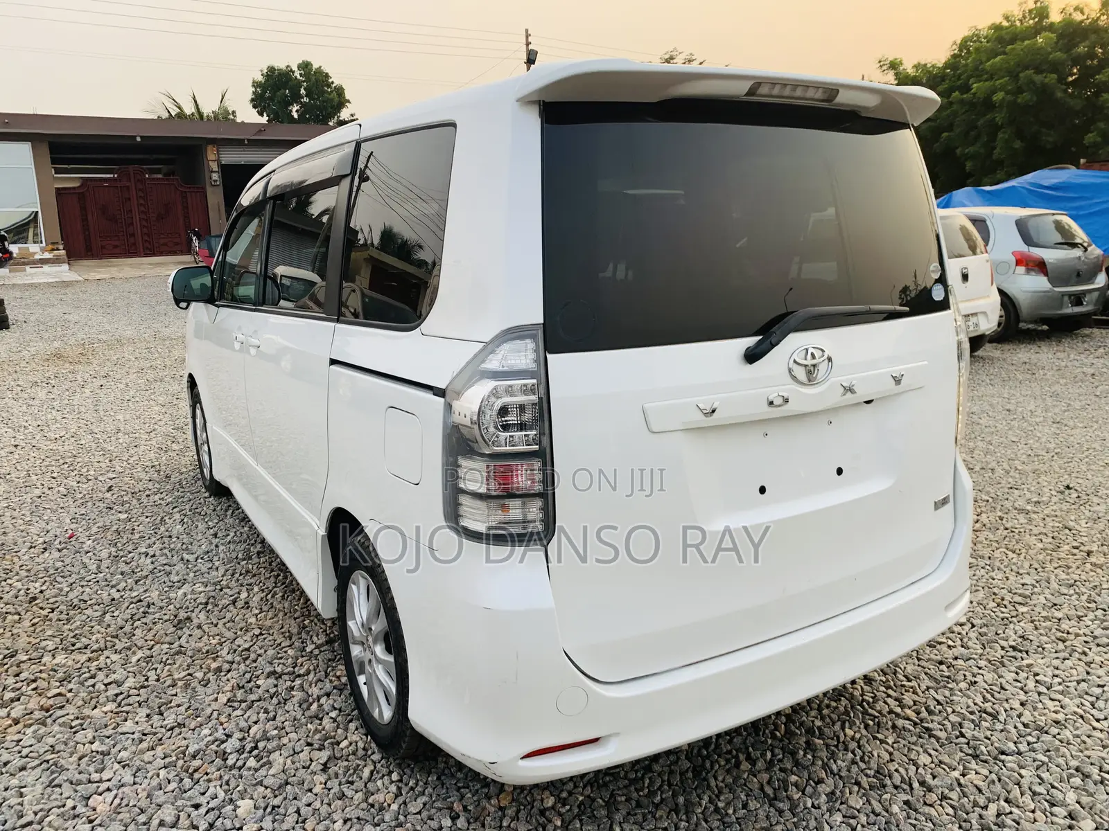 Toyota Voxy 2012 White