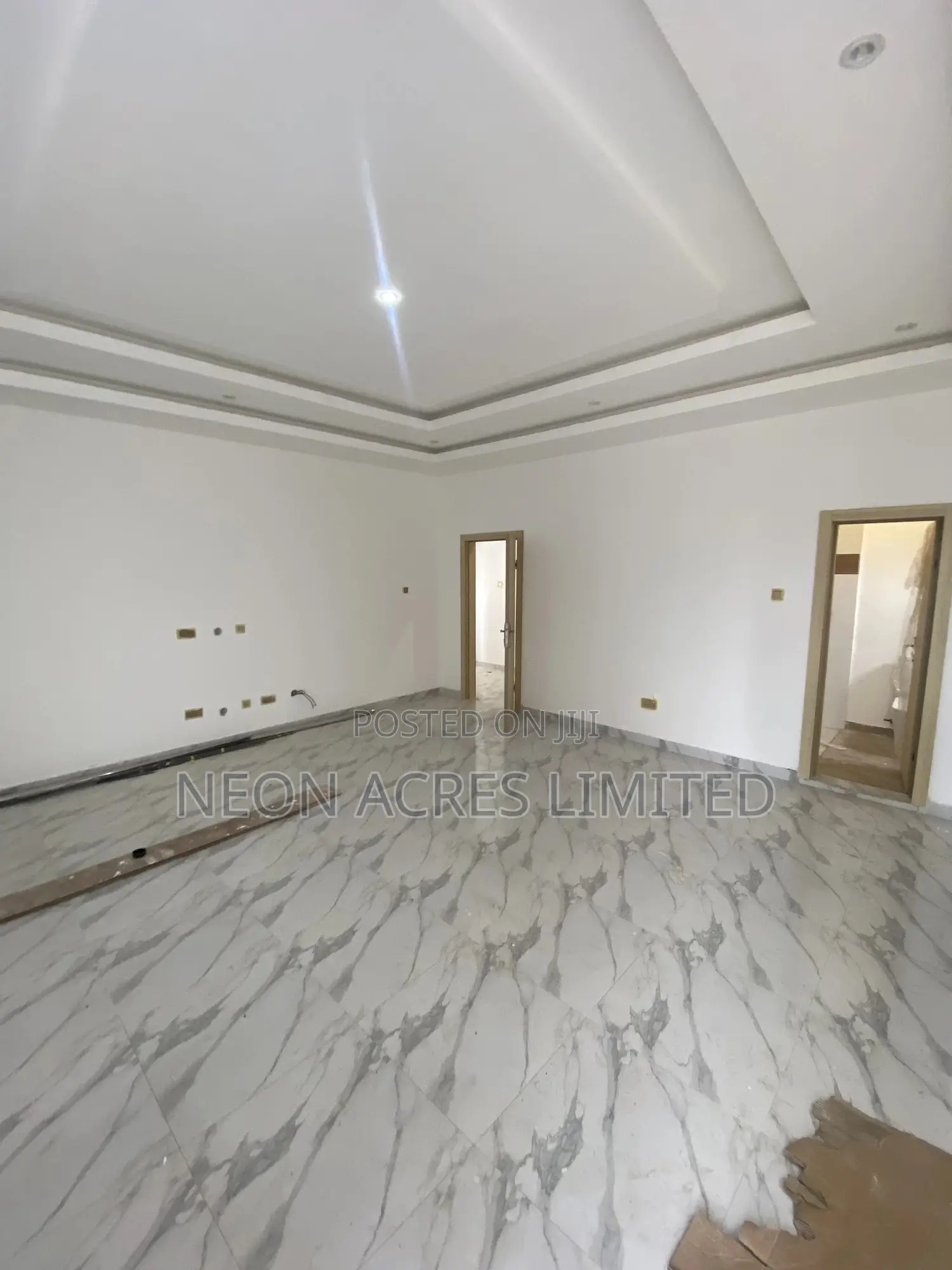 4bdrm House in Plamview Enclave, School Junction for sale