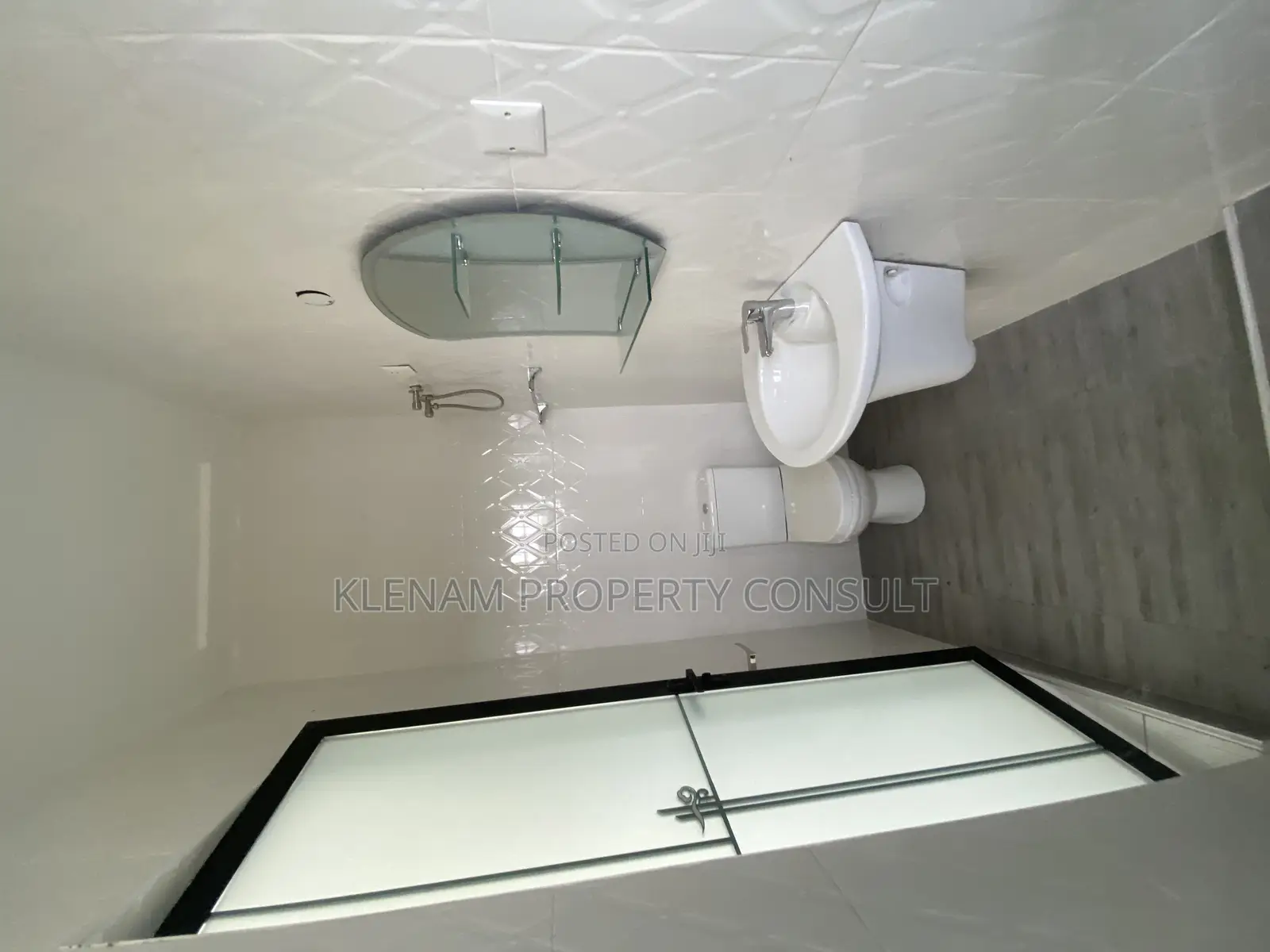 3bdrm House in Amrahia for sale