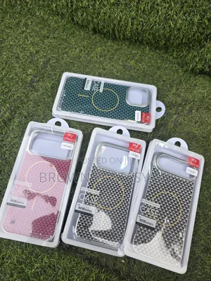 Half Cut iPhone 17 Air/17 Pro/17 Pro Max Case