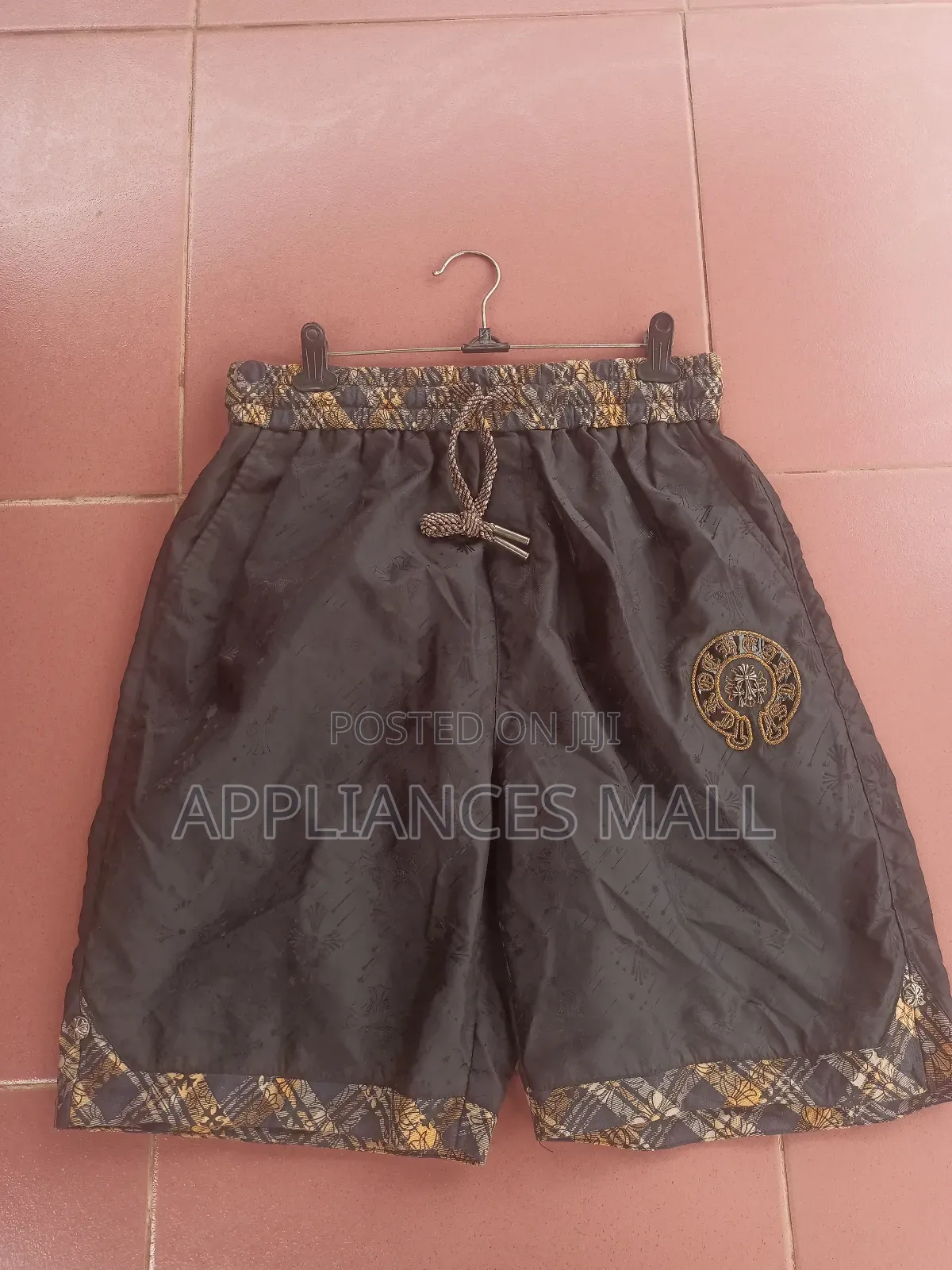 Second Hand Wear