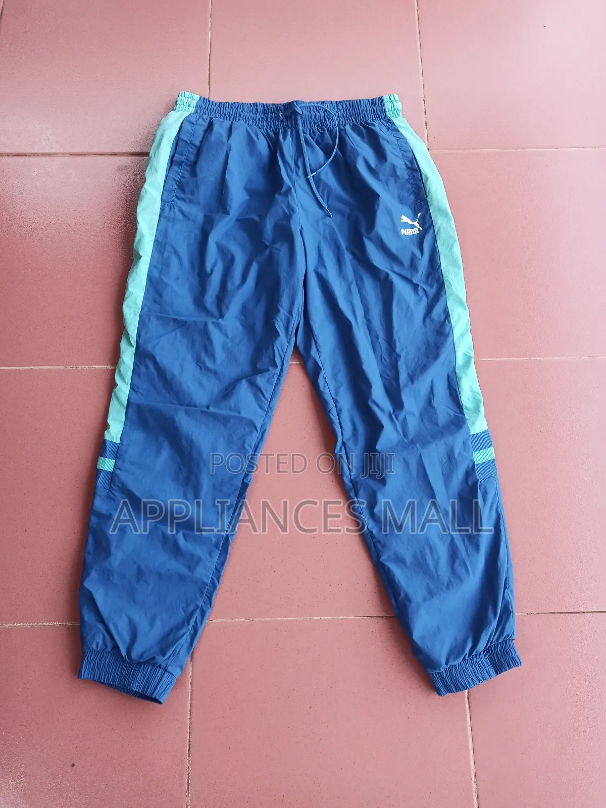 Second Hand Wear