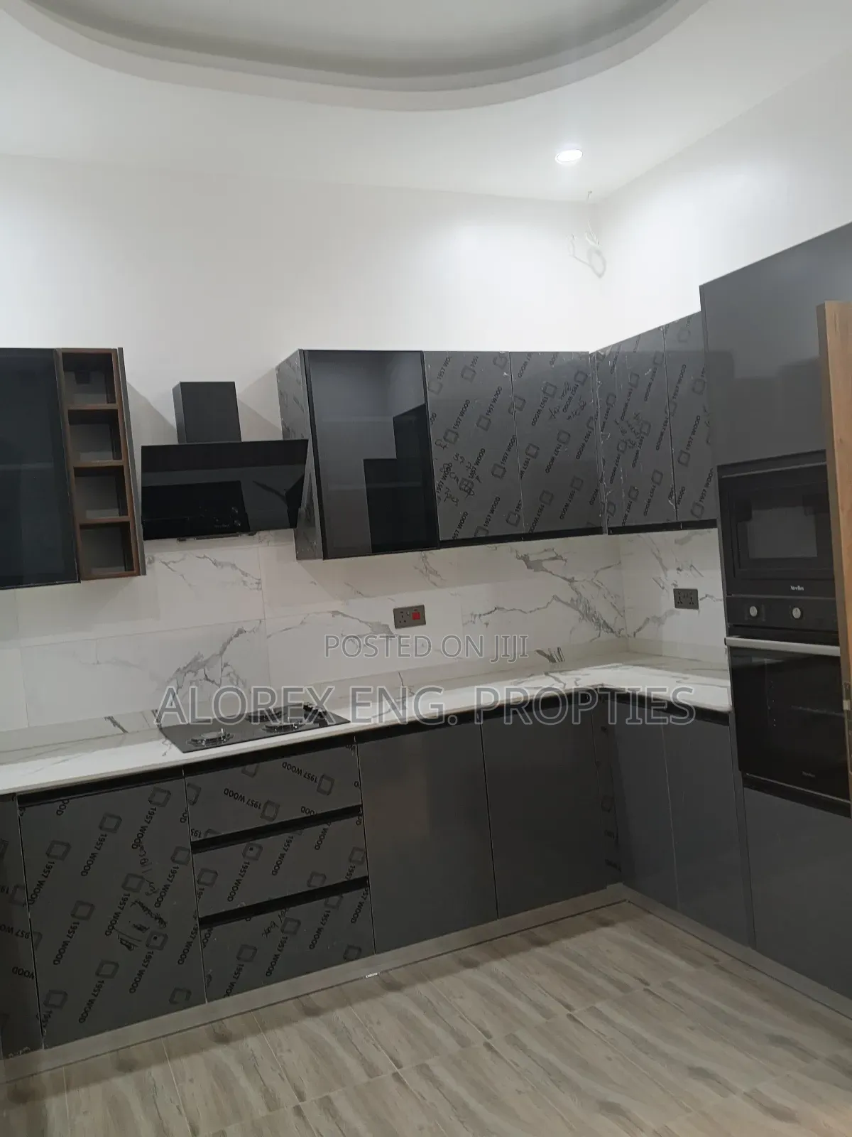 4bdrm House in Com 24, $230,000, Ashaiman Municipal for sale