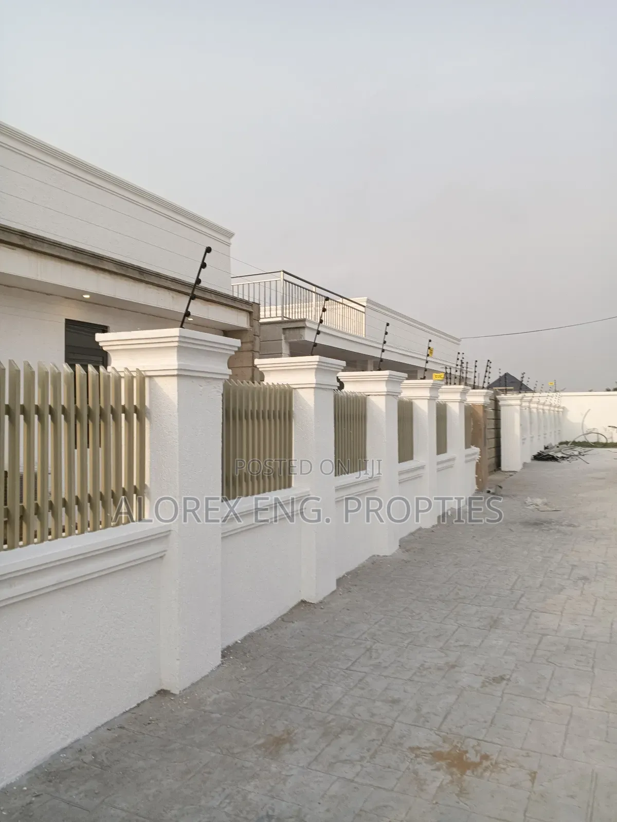 4bdrm House in Com 24, $230,000, Ashaiman Municipal for sale
