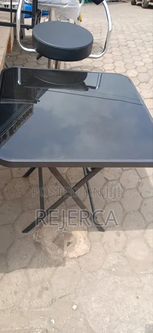 Foldable Table